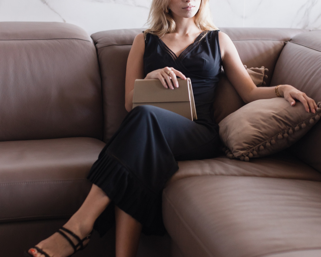 The Catana Clutch